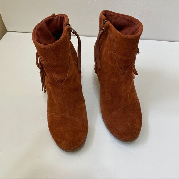 TOMS‎ FRINGE ANKLE BOOTS IN BROWN SUEDE - Picture 3 of 9